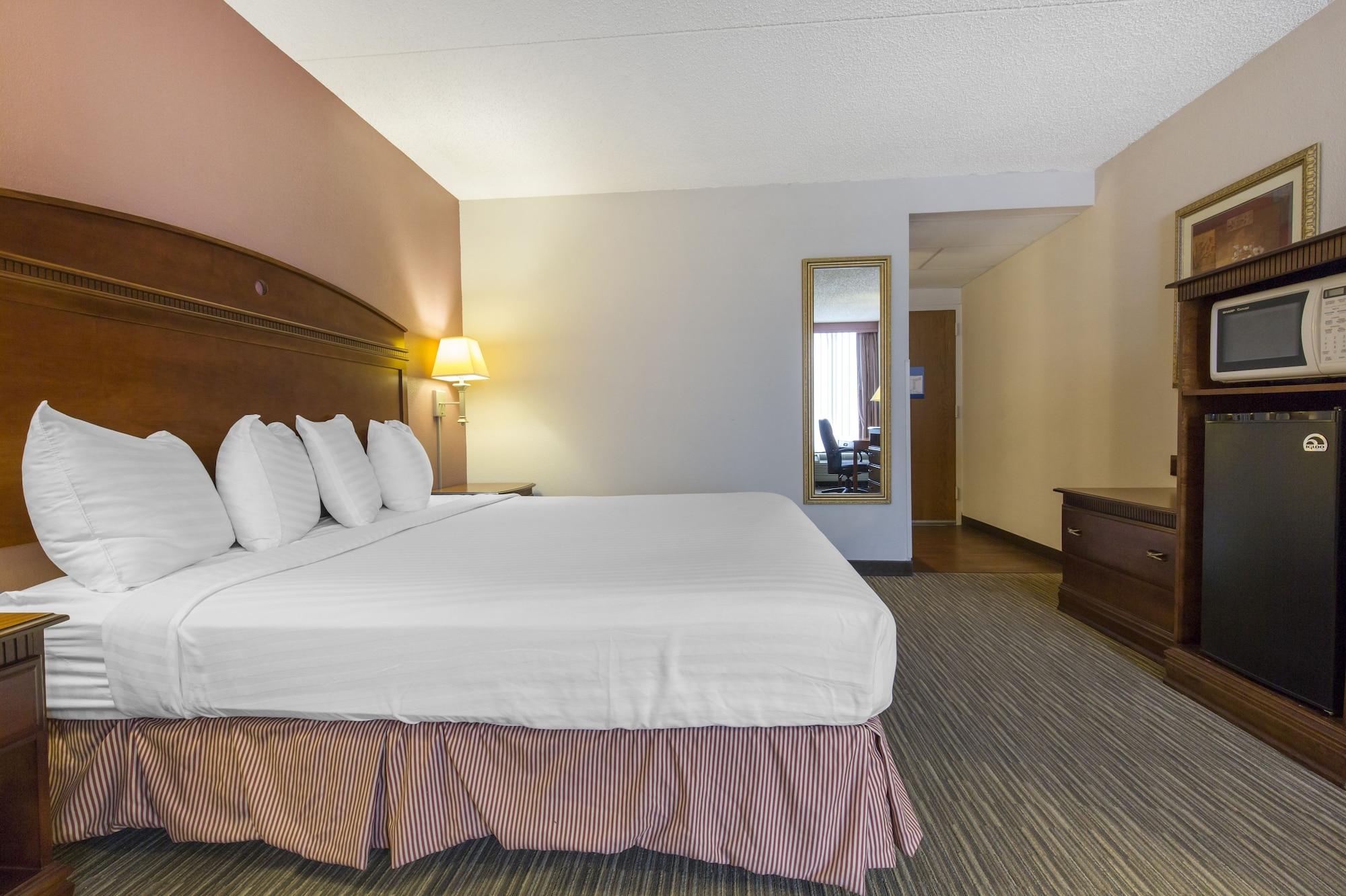 Greenstay Hotel & Suites Central Springfield Exterior foto